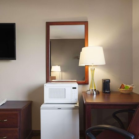 Super 8 By Wyndham Fremont Ne Motel Eksteriør billede